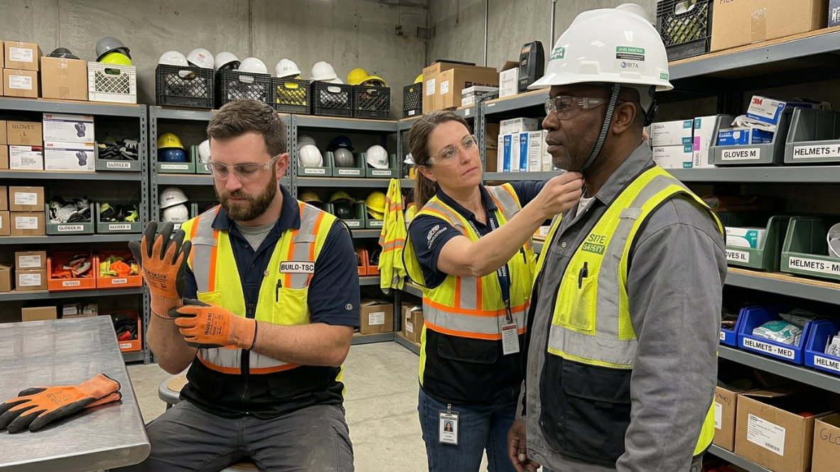 PPE Compliance Construction: 2026 Guide to OSHA Fit Rule
